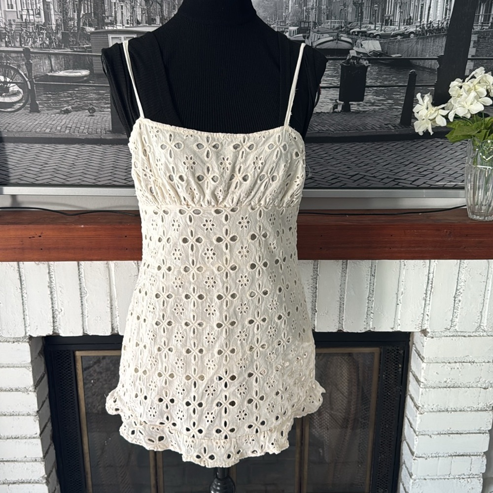 Nasty Gal Women Eyelet Dress 100% Cotton Size 8 Medium Ivory Cream Short Sexy
